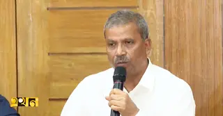 কাউকে গ্রেপ্তার করতে হলে পুলিশকে পরিচয়পত্র দেখাতে হবে: আইন উপদেষ্টা